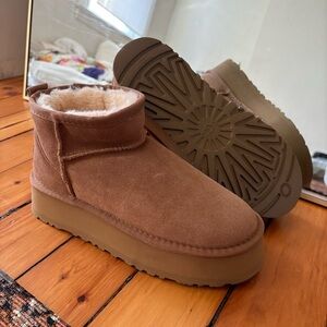 Classic Ultra Mini Platform Chestnut